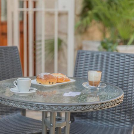 Bed and Breakfast Casa Romito Трани Экстерьер фото