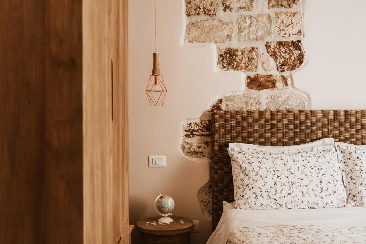 Bed and Breakfast Casa Romito Трани Экстерьер фото