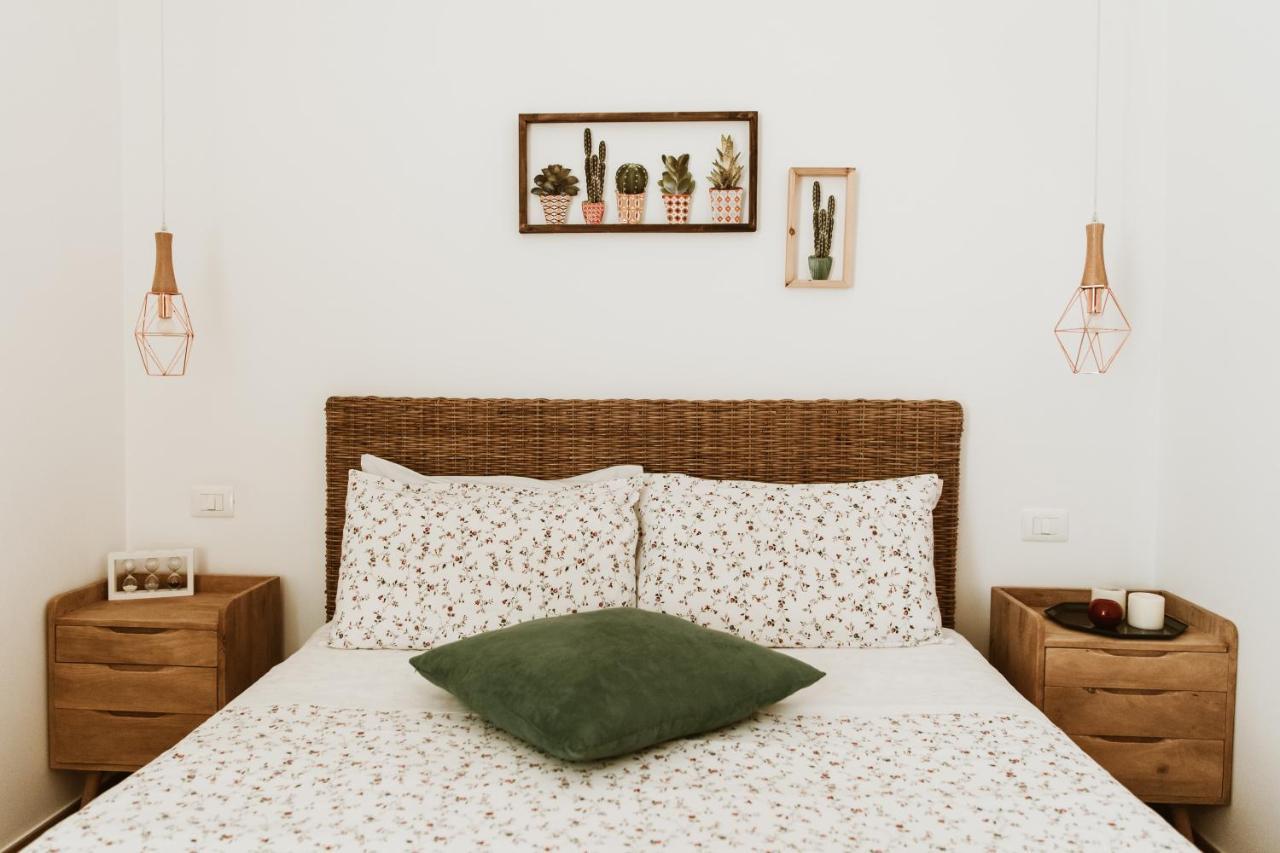 Bed and Breakfast Casa Romito Трани Экстерьер фото
